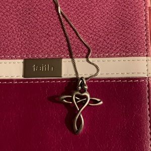 Carolyn Pollack Cross